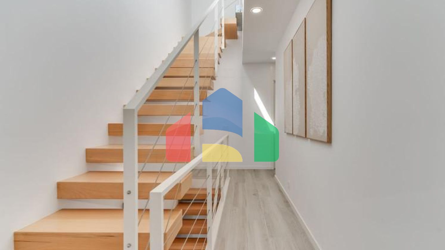 Новый современный таунхаус в Канселаде