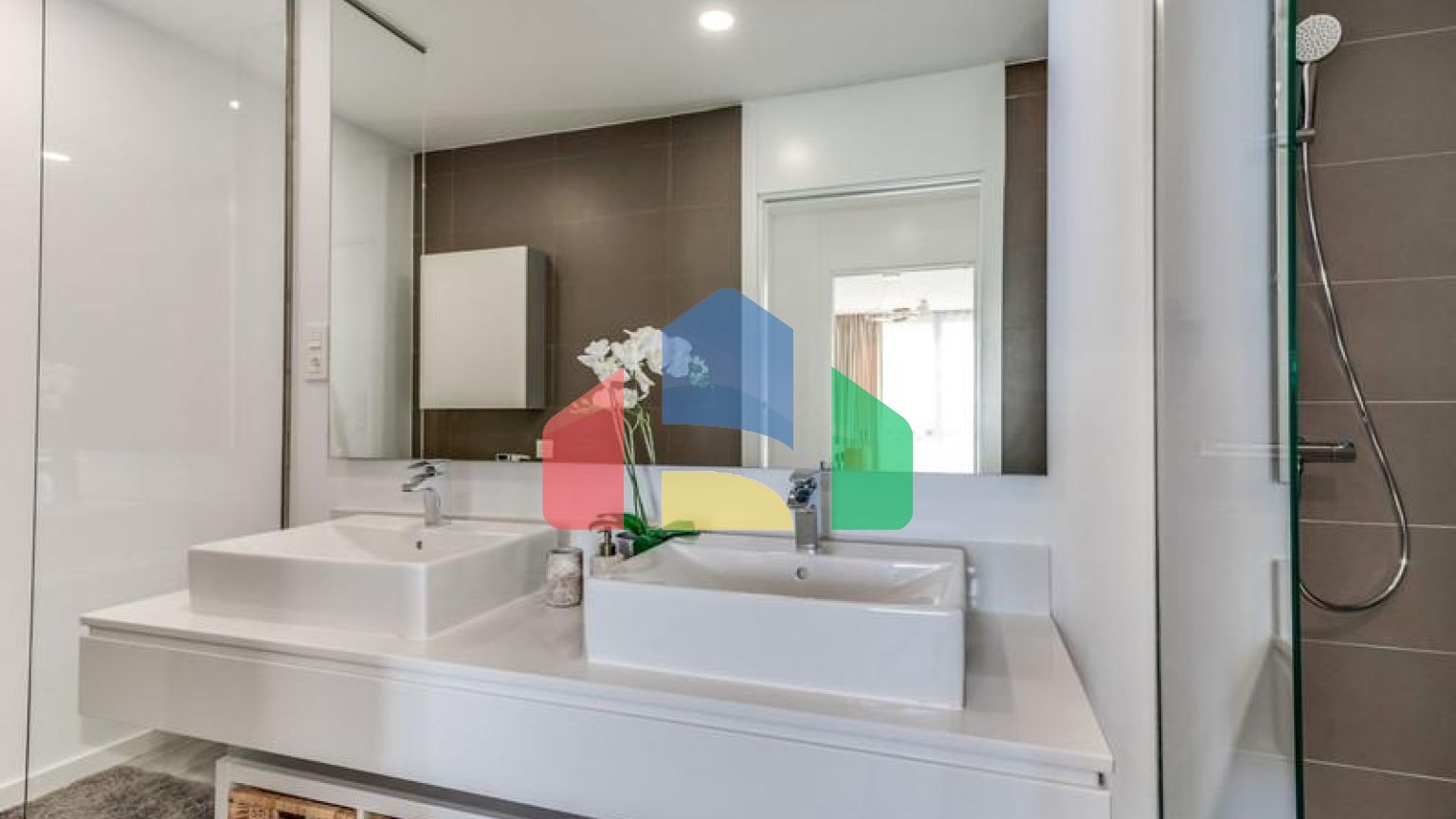 Новый современный таунхаус в Канселаде