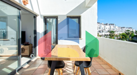 Люксовый двухуровневый пентхаус с видом на море и горы в Сельво, Эстепона