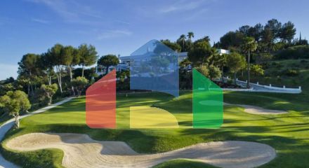 Квартира с двумя спальнями в Эстепоне для любителей гольфа.