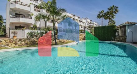 Уютная квартира у моря в престижном районе Коста́лита — Новая Золотая Миля