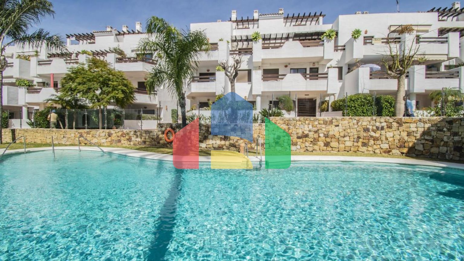 Уютная квартира у моря в престижном районе Коста́лита — Новая Золотая Миля