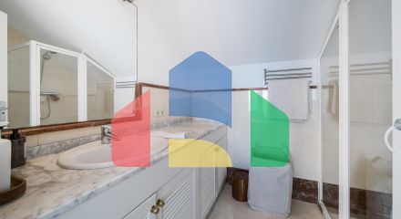 Luxurious 3-Bedroom Beachfront Townhouse в El Saladillo