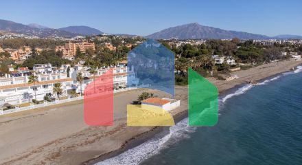 Luxurious 3-Bedroom Beachfront Townhouse в El Saladillo