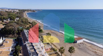 Luxurious 3-Bedroom Beachfront Townhouse в El Saladillo