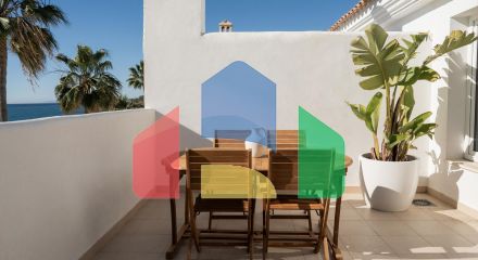 Luxurious 3-Bedroom Beachfront Townhouse в El Saladillo
