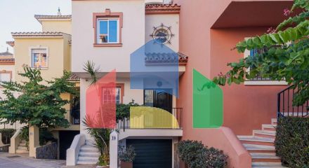Townhouse for sale in Estepona