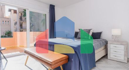 Таунхаус на продажу в Эстепоне