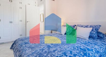 Таунхаус на продажу в Эстепоне