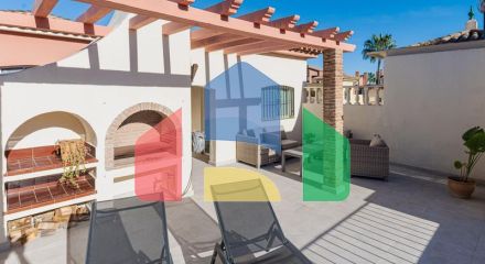 Таунхаус на продажу в Эстепоне