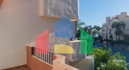 Таунхаус на продажу в Эстепоне