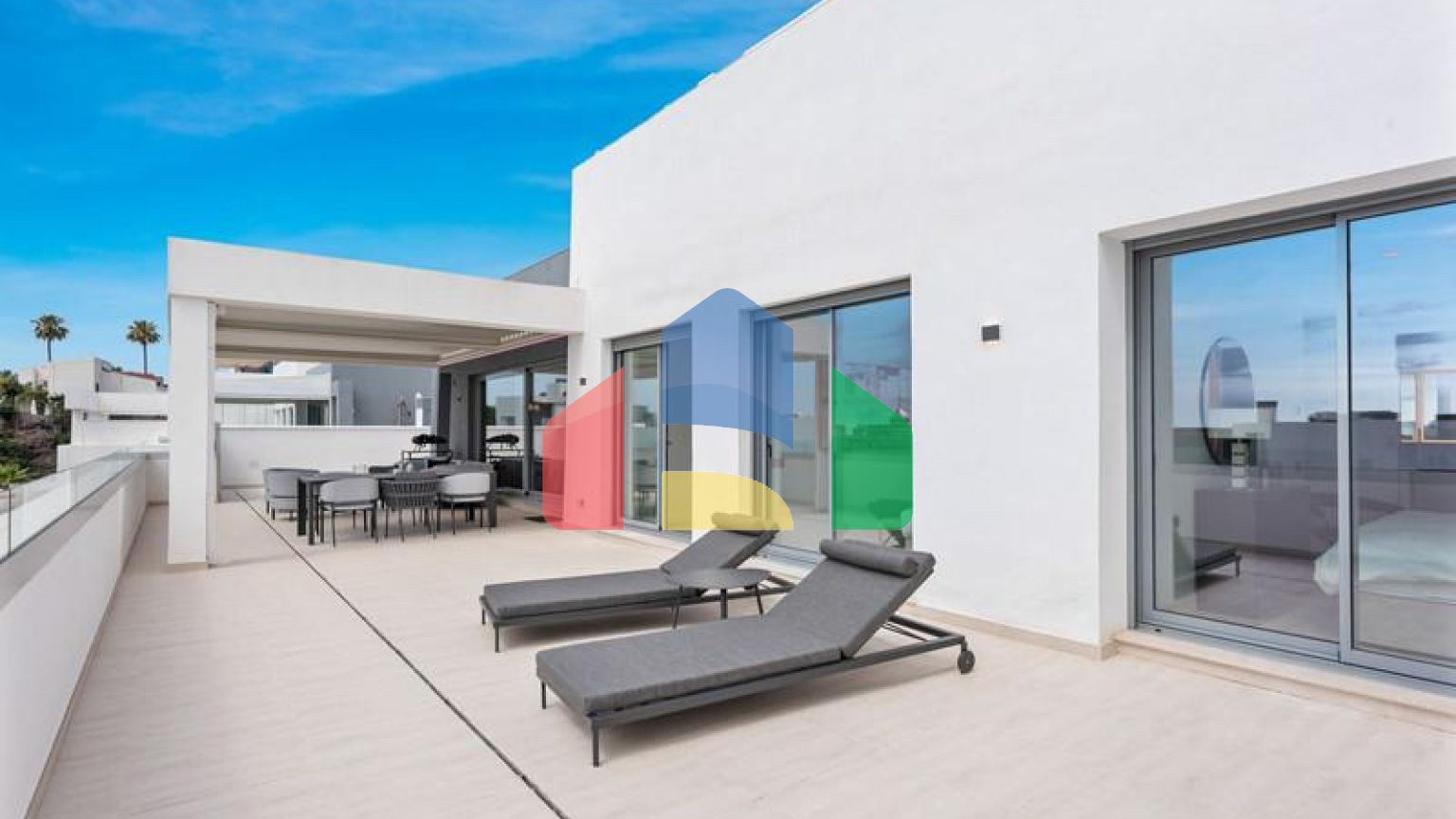 Пентхаус на продажу в Эстепоне