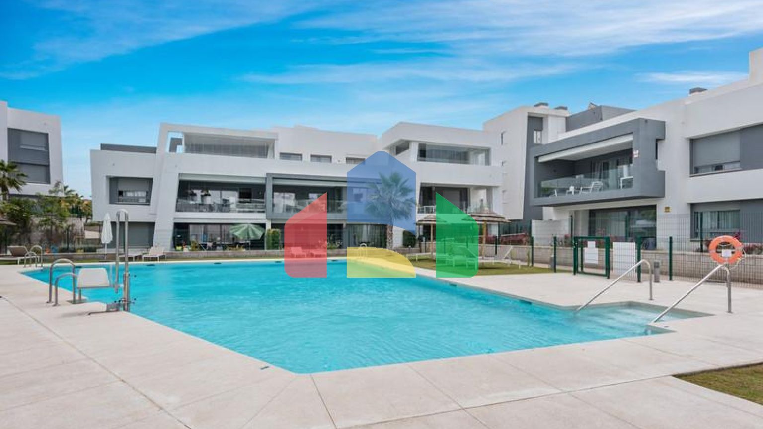 Пентхаус на продажу в Эстепоне