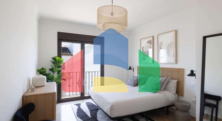 Современные дома в средиземноморском стиле с видом на море и поле для гольфа в Эстепоне