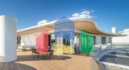 Роскошный новый пентхаус с 3 спальнями и 2 ванными комнатами в Эстепоне.