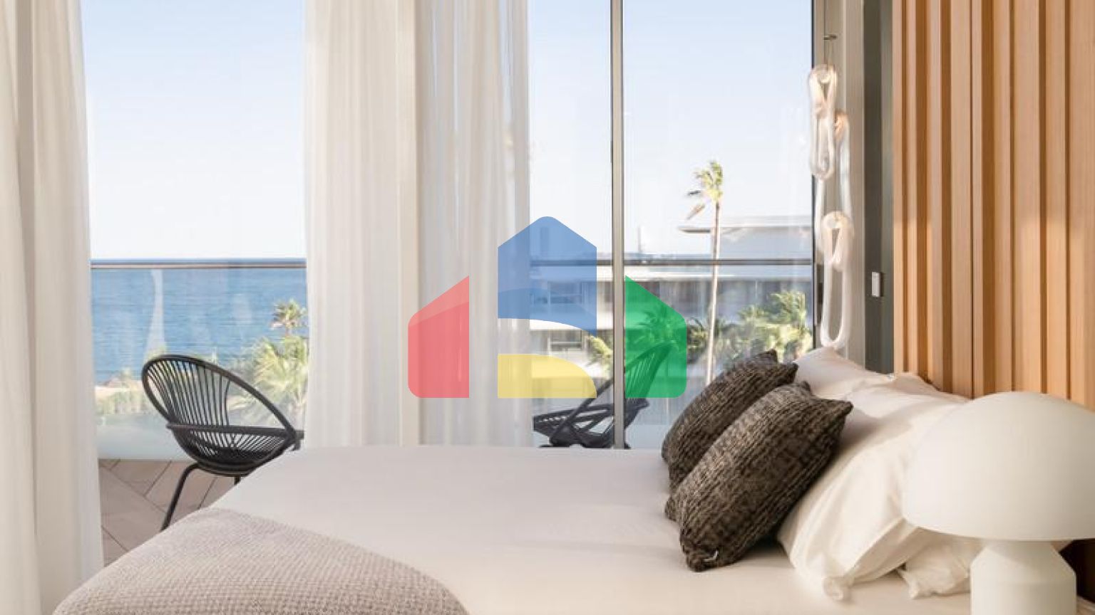 Роскошный новый пентхаус с 3 спальнями и 2 ванными комнатами в Эстепоне.