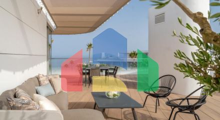 Роскошный новый пентхаус с 3 спальнями и 2 ванными комнатами в Эстепоне.