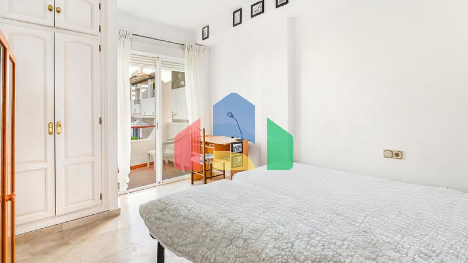 Пентхаус на продажу в Bel Air