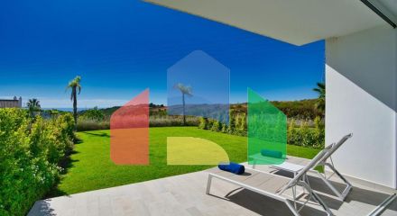 Ground Floor Apartment for sale in Estepona