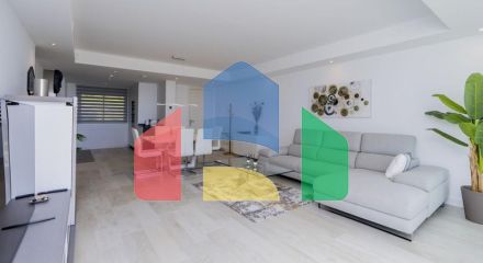 Квартира на первом этаже на продажу в Эстепоне.