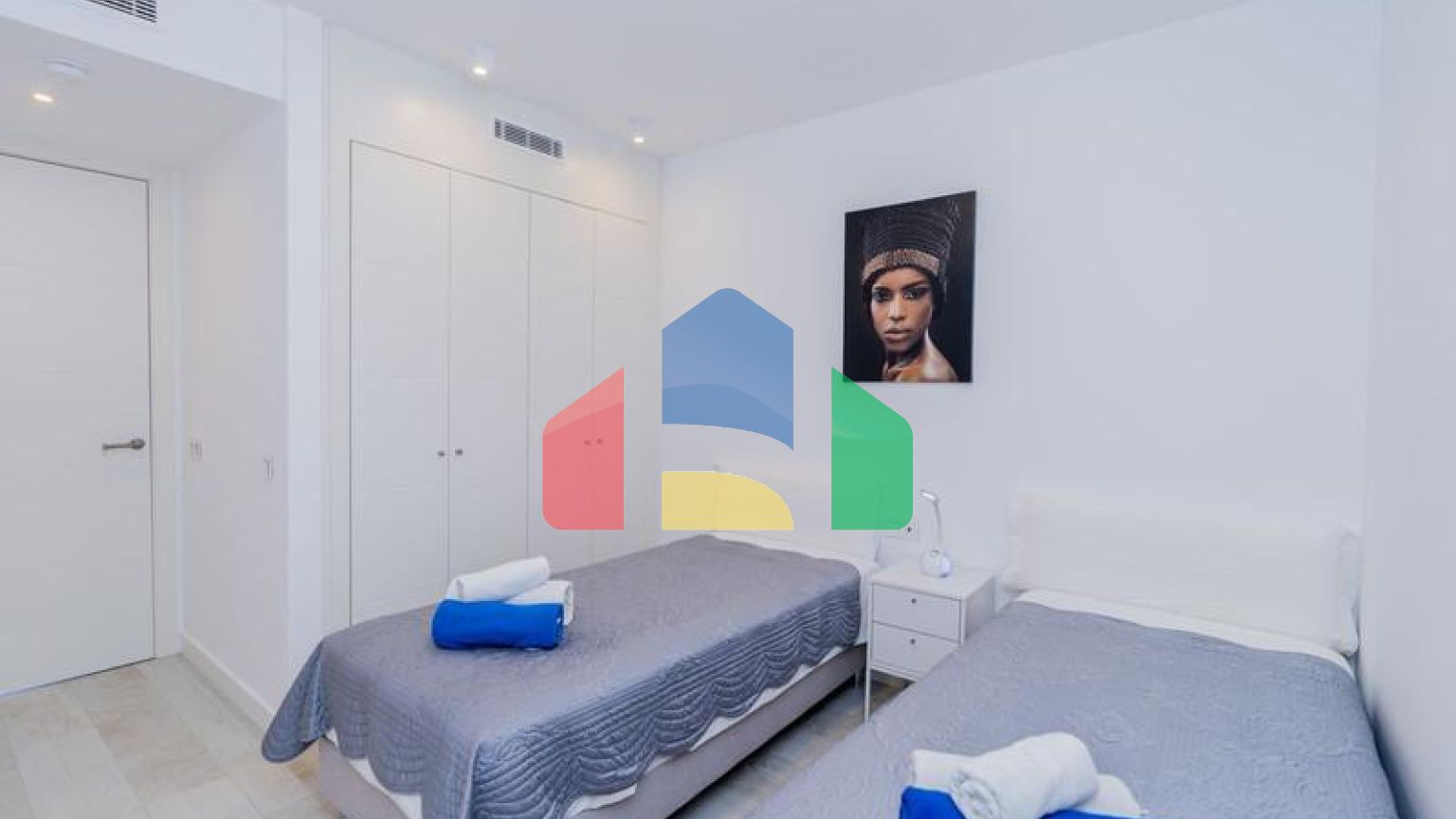 Квартира на первом этаже на продажу в Эстепоне.