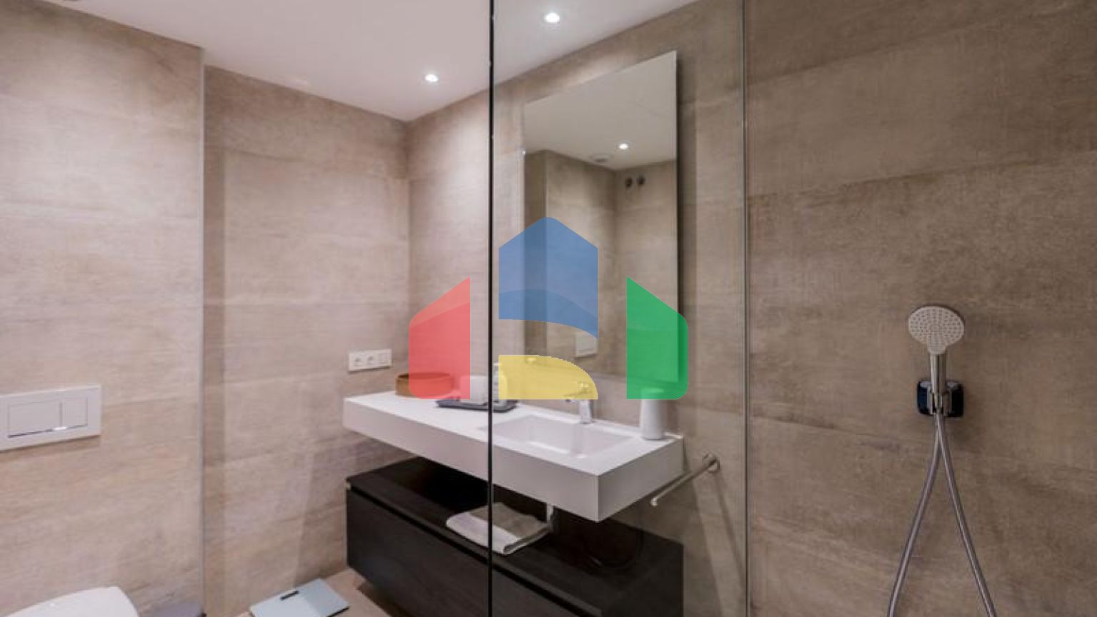 Квартира на первом этаже на продажу в Эстепоне.