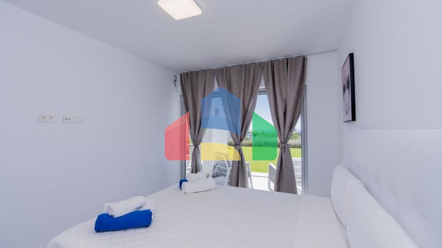 Квартира на первом этаже на продажу в Эстепоне.