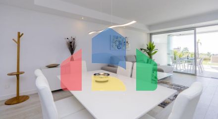 Квартира на первом этаже на продажу в Эстепоне.