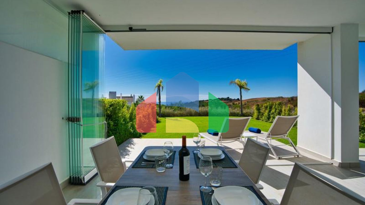 Квартира на первом этаже на продажу в Эстепоне.