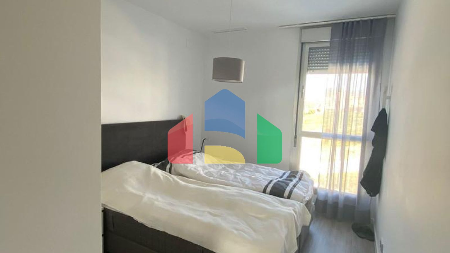 Пентхаус на продажу в Эстепоне.