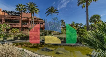 Exquisite Beachside Retreat in the Prestigious New Golden Mile