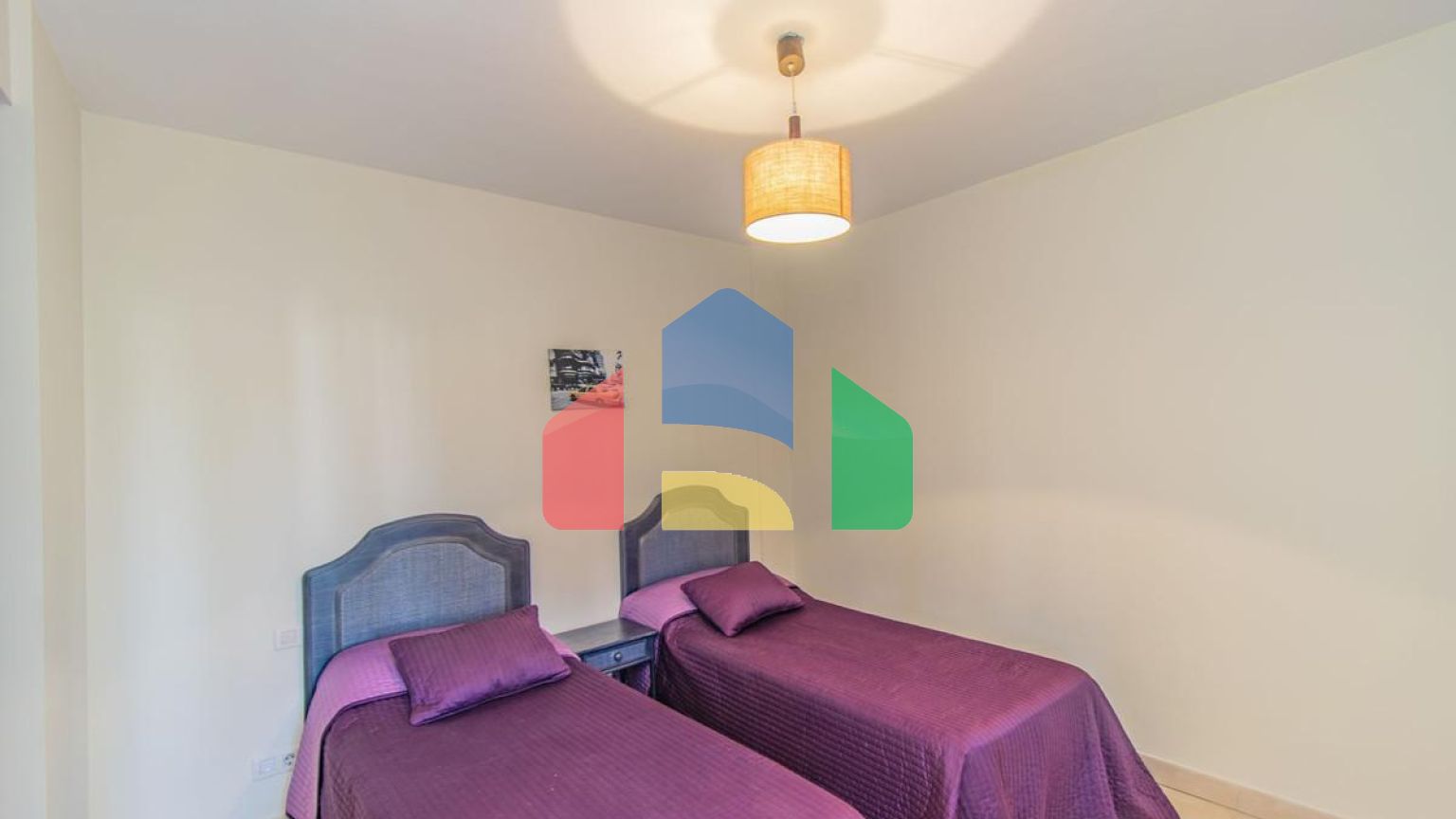 Эксклюзивная Резиденция у Моря в Престижной Золотой Миле Эстепоны