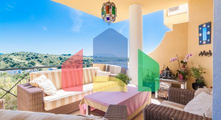 Charming Apartment with Sea and Mountain Views in Bel-Air, Estepona
