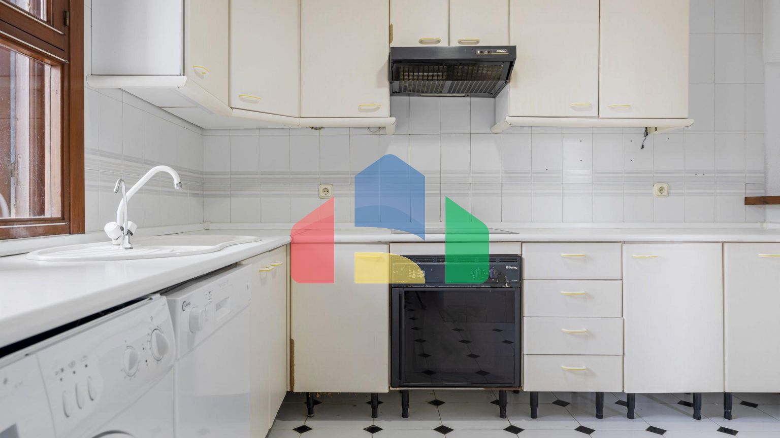 Таунхаус с 2 спальнями в прибрежном комплексе – Bahía Azul, Эстепона (Запад)