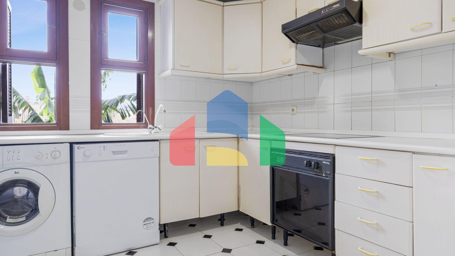 Таунхаус с 2 спальнями в прибрежном комплексе – Bahía Azul, Эстепона (Запад)