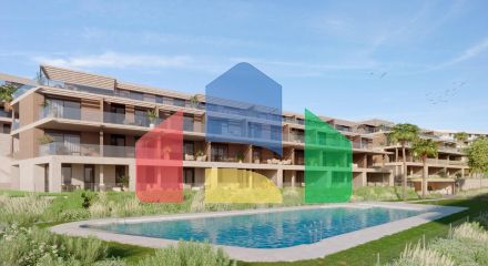 New Build Residential Complex with Golf and Sea Views near Estepona