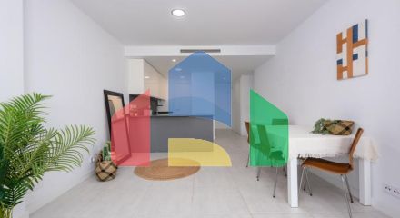 Квартира на первом этаже на продажу в Эстепоне