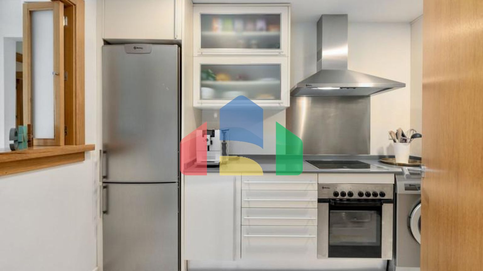 Добро пожаловать в эту квартиру с 2 спальнями и 2 ванными комнатами.