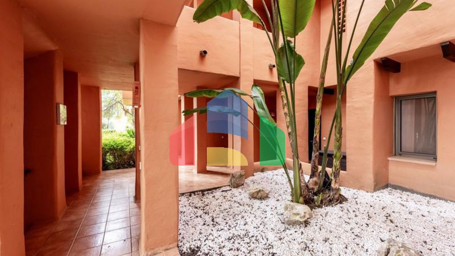 Добро пожаловать в эту квартиру с 2 спальнями и 2 ванными комнатами.