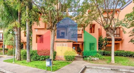 Добро пожаловать в эту квартиру с 2 спальнями и 2 ванными комнатами.