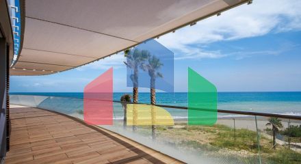 пентхаус на первой линии моря в Эстепоне, 3 спальни, 3 ванные комнаты пентхаус на первой линии моря в Эстепоне, 3 спальни, 3 ванные комнаты