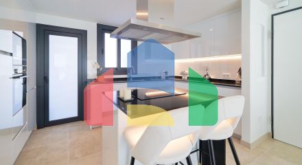 3-спальные апартаменты в роскошном жилом комплексе в престижном районе Аталайя (Новая Золотая миля, Эстепона) 3-спальные апартаменты в роскошном жилом комплексе в престижном районе Аталайя (Новая Золотая миля, Эстепона)