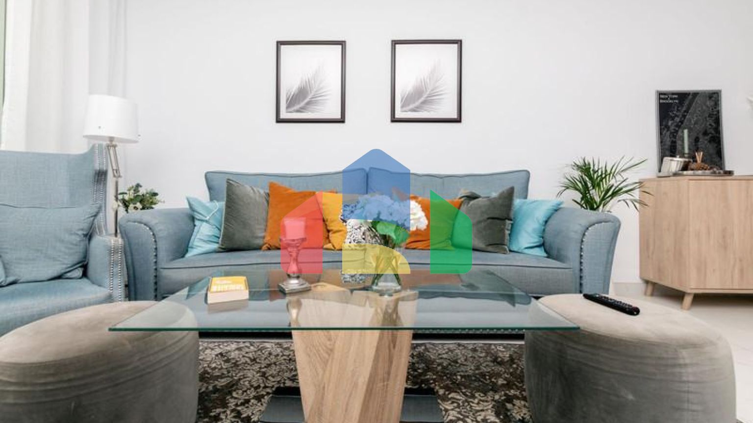 Большая роскошная квартира на первом этаже с садом и фантастическим видом на море.