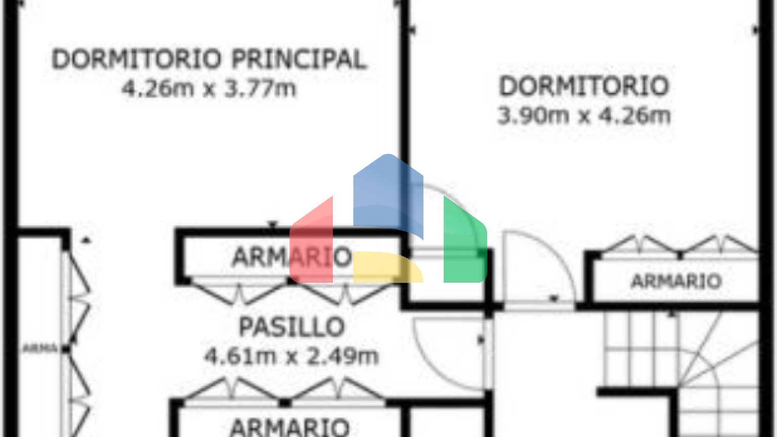 Великолепный таунхаус с 3 спальнями и видом на море в Эстепоне