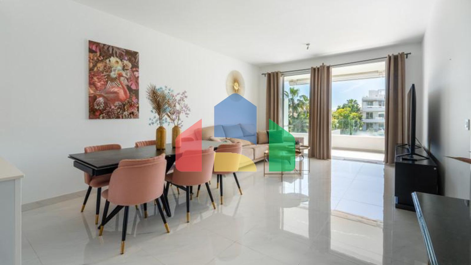 Апартаменты на среднем этаже в Bel Air, Эстепона