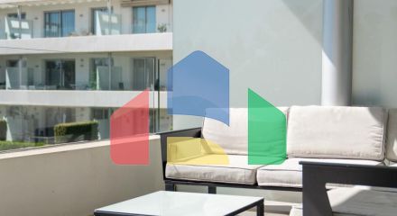 Апартаменты на среднем этаже в Bel Air, Эстепона