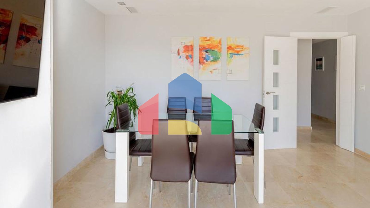 Современный Дуплекс-Пентхаус с Великолепными Видами в Эстепоне