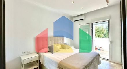 Квартира на среднем этаже на продажу в Эстепоне