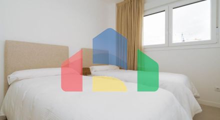 Апартаменты на среднем этаже на продажу в Эстепоне.