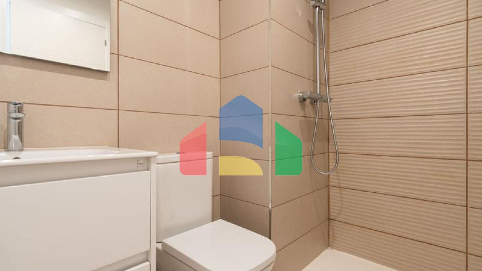 Апартаменты на среднем этаже на продажу в Эстепоне.